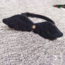 画像をギャラリービューアに読み込む, 天使の羽の首輪